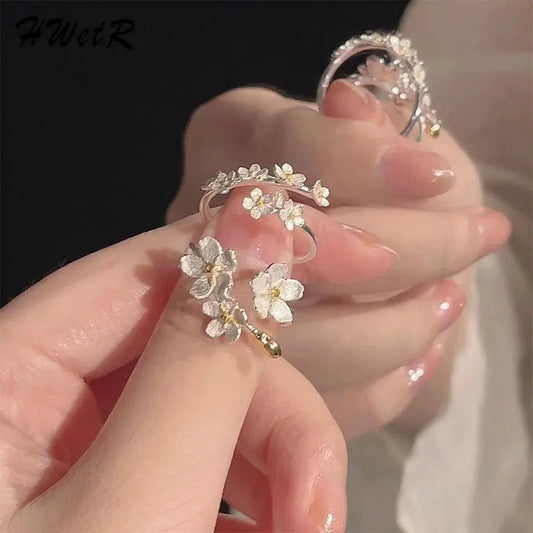 Unique Delicate Flower Opening Adjustable Rings